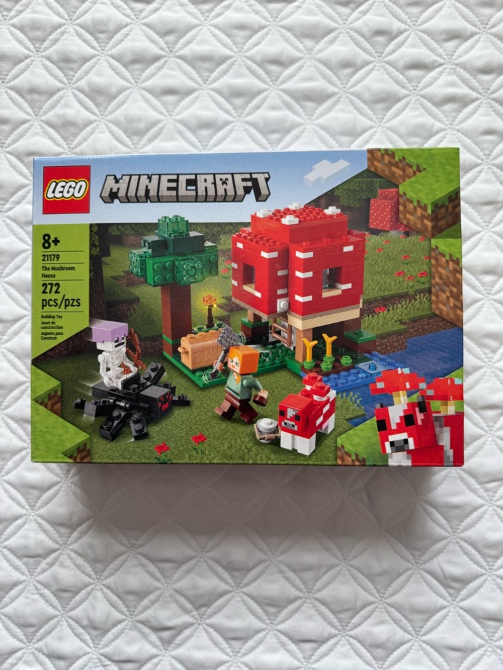 Lego Minecraft The Mushroom House 21179 Ages 8+ 272 Pieces New in Box Retired
